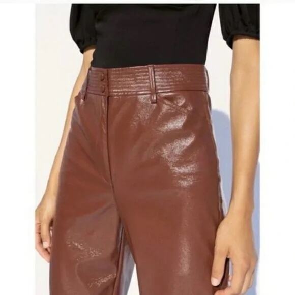 Aritzia Wilfred Glossy Faux Leather Pant in Maroon Rustique Size 4 - Picture 3 of 8